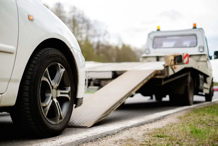 Buck's Towing Service 6