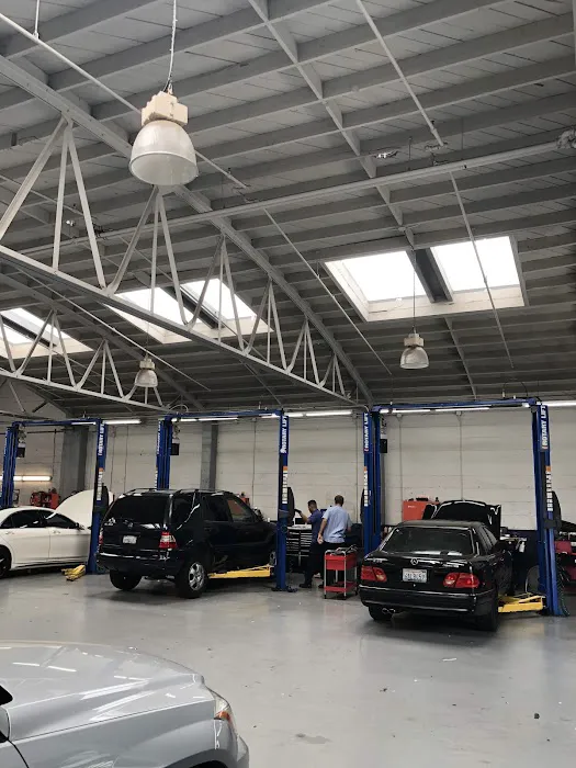 Nick’s Auto Repair Independent Mercedes Service 0