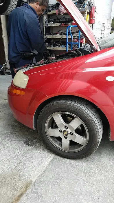 Charlies Auto Repair 8