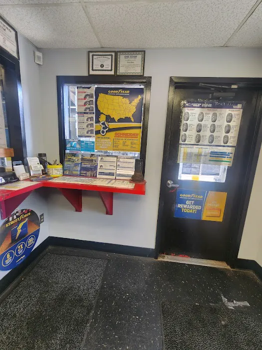 Goodyear Commercial Tire & Service Centers 4