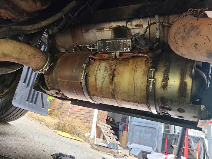 Howells Diesel Road Service 4