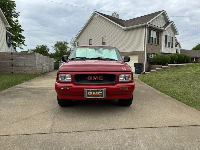 MaxXx'd Out Auto Body & Towing 4