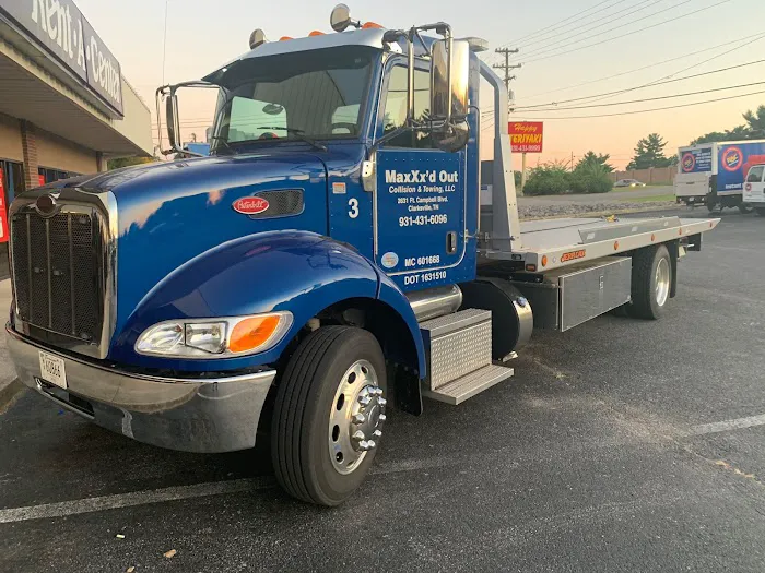 MaxXx'd Out Auto Body & Towing 2