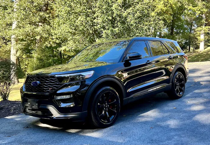 Champion Ford, Inc. Collision 0