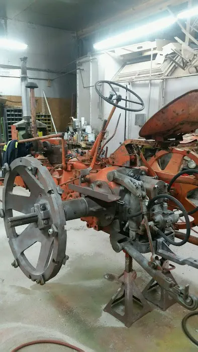 Bob Charleton's Auto Body 6