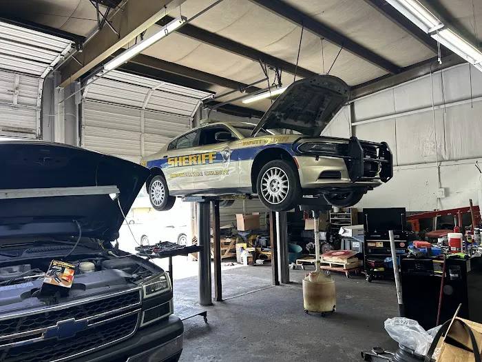 Raffee's Auto Shop 0