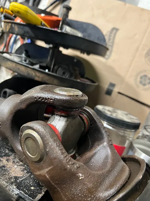 D's Automotive Repair 8