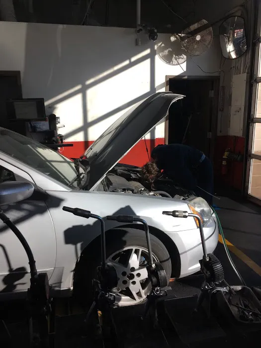 Valvoline Instant Oil Change 9