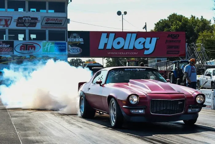 Holeshot automotive and performance 0