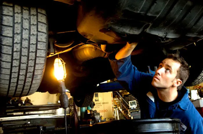 R and J Auto Repair 0