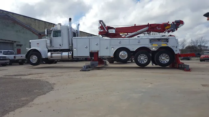 Simpson's Wrecker Service 0