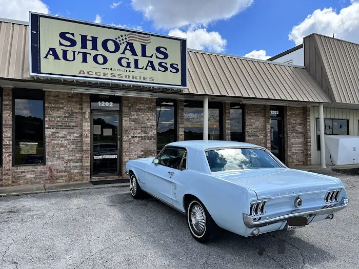 Shoals Auto Glass And Accessories Inc 2