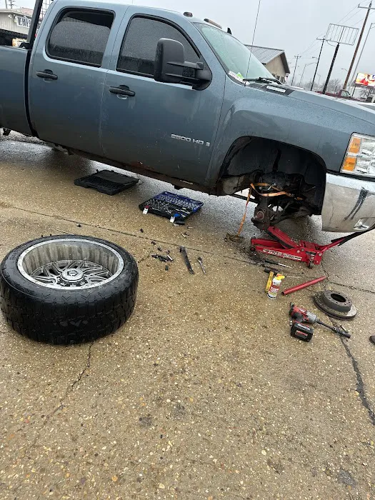 Fisher Auto Parts 0