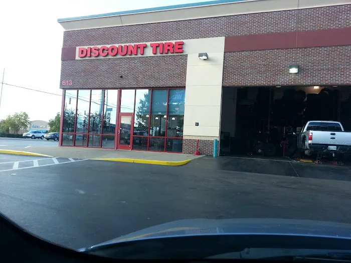 Discount Tire 0