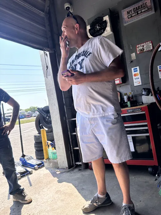 Juarez Used Tires 7