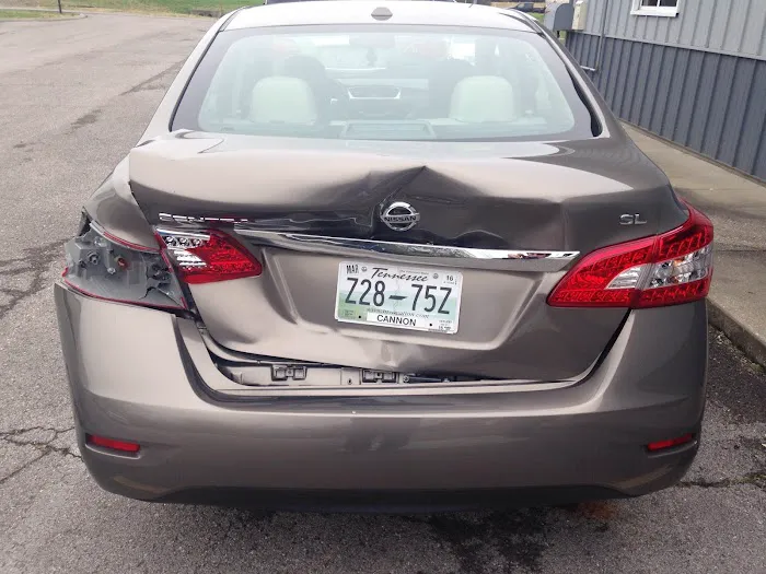 JW's Collision Center 4