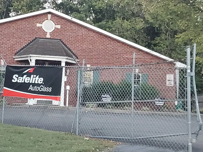 Safelite AutoGlass 1