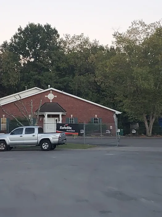 Safelite AutoGlass 0