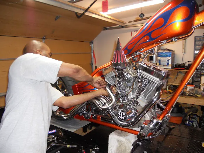 Dirrty Custom Baggers LLC 6