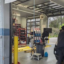 Strickland Brothers 10 Minute Oil Change ico