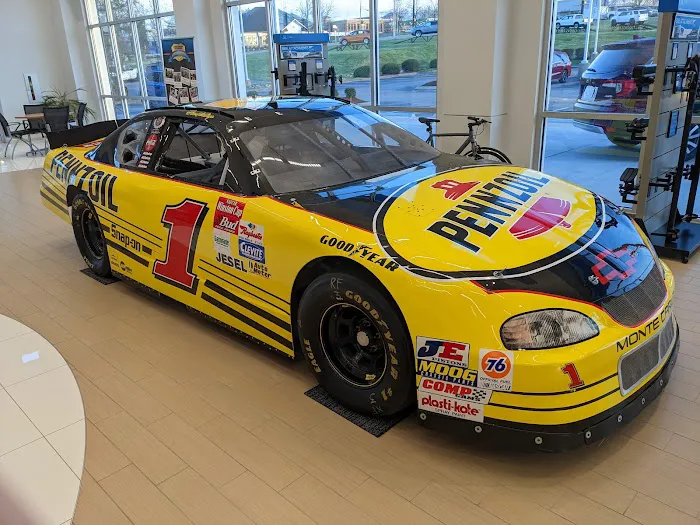 Service - Darrell Waltrip Honda 7
