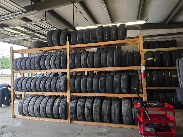 Lewisburg Auto & Service 5