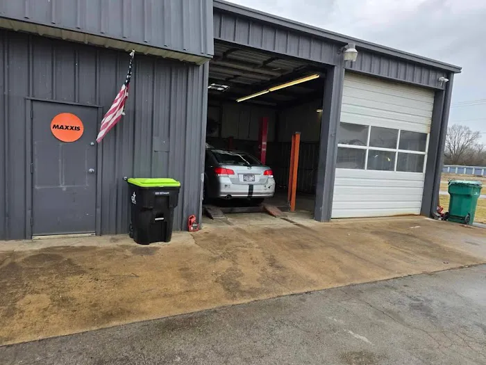 Lewisburg Auto & Service 3
