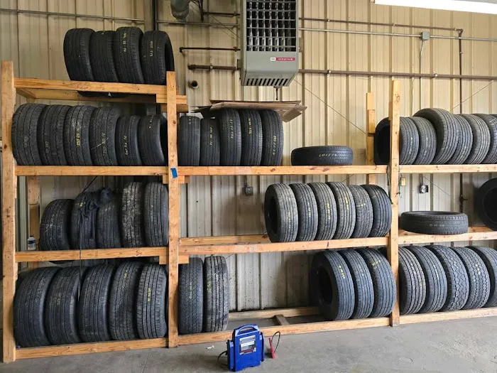 Lewisburg Auto & Service 7