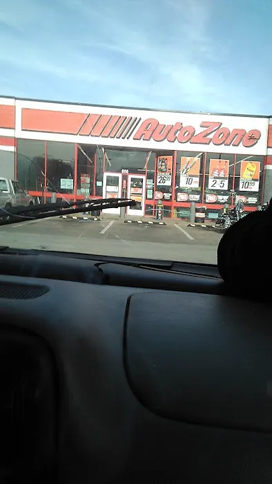 AutoZone Auto Parts 1