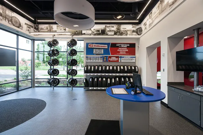 Tire Discounters 4