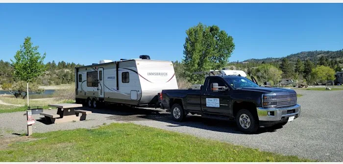 Rons RV & Travel Trailer 2