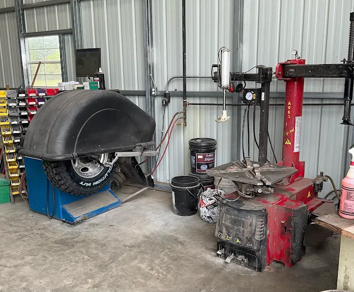 Diamond Auto and Truck Services 4