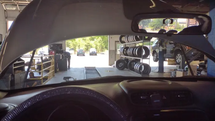 Express Oil Change & Tire Engineers 6