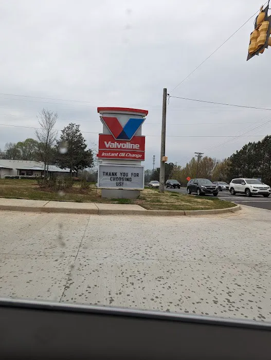 Valvoline Instant Oil Change 3