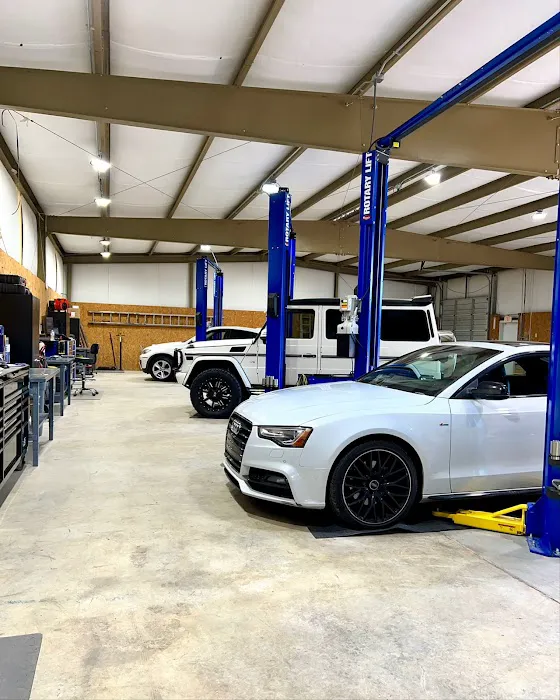 StarTech Imports 0