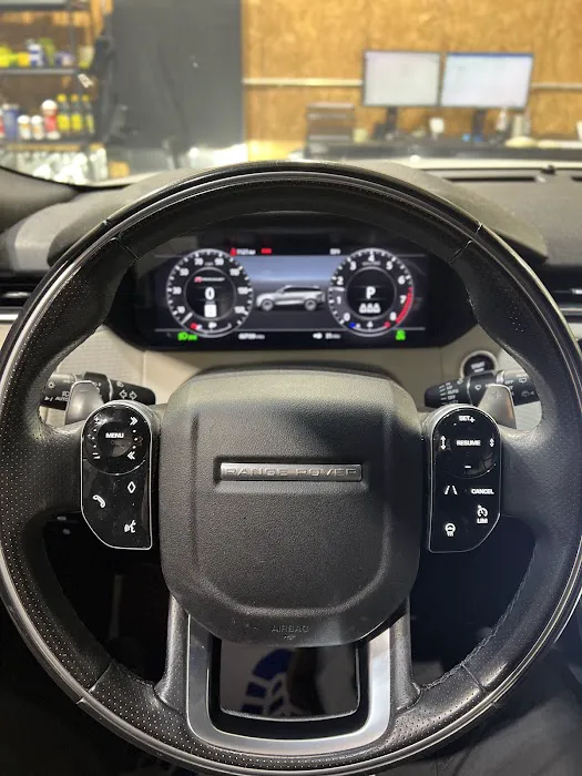 StarTech Imports 3