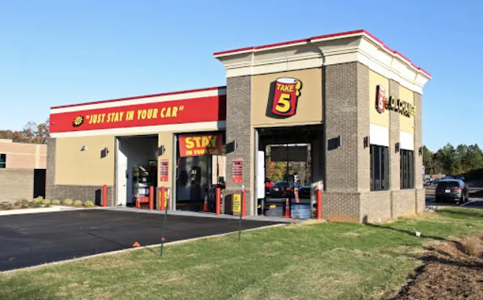 Take 5 Oil Change 1