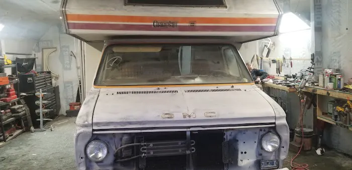 M & P Body Shop & Big Truck Repair 5