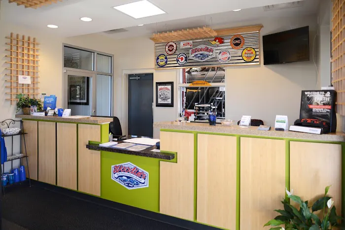 Woodie's Auto Service & Repair Centers 3