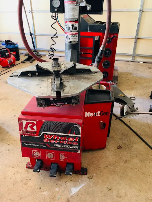 Car lift Automotive Lift Service & Sales 5