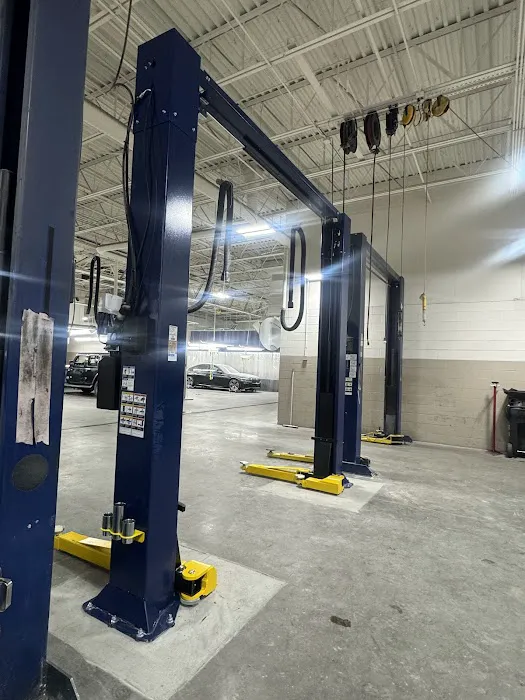 Car lift Automotive Lift Service & Sales 3