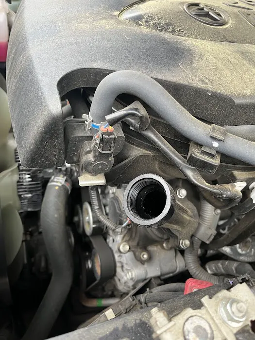 SpeeDee Oil Change & Auto Service 2