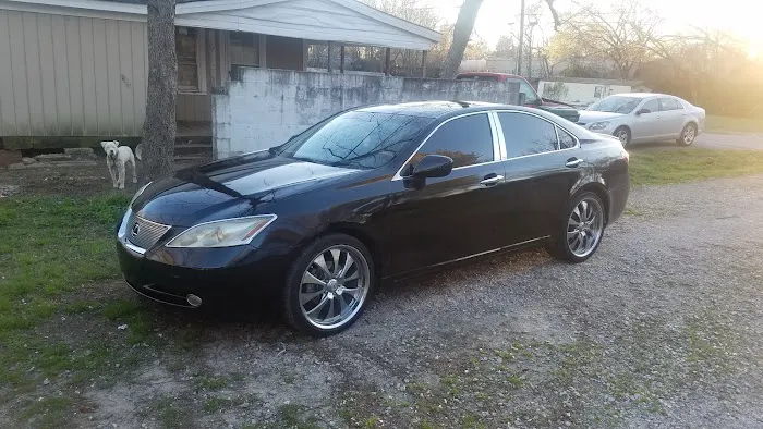 J&M Automotive 0