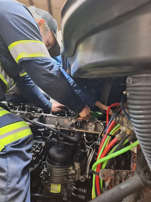 Interstate Fleet Services LLC 7