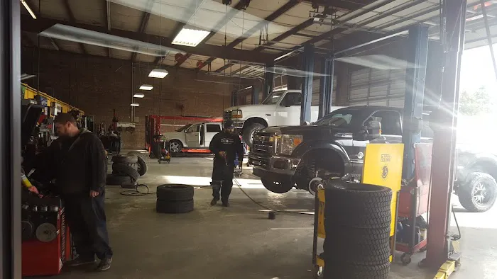 Black's Tire & Auto Service 3