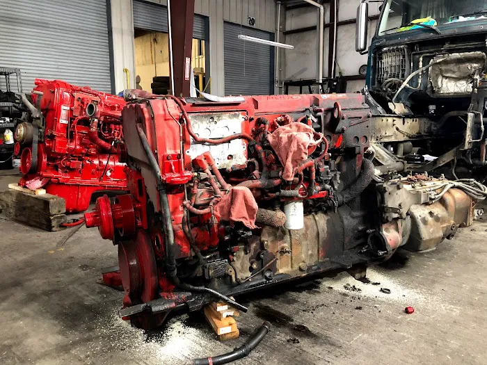 AY Truck and Trailer Repair (Reefer Repair / Road Service) 3