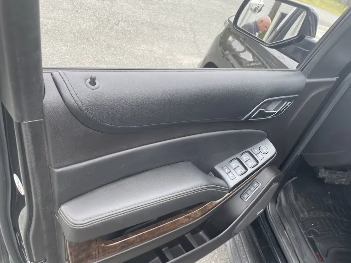 Calitapiz LLC - Auto Upholstery 4