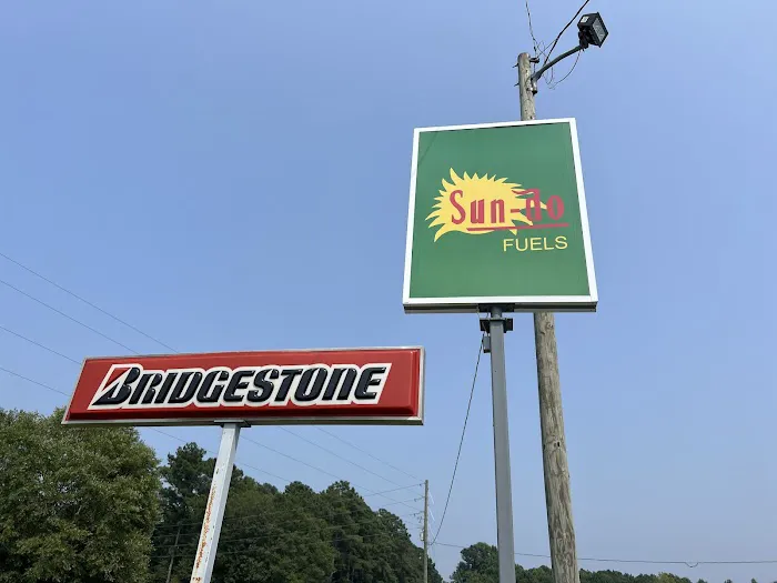 Richardson's and Son Tire and Auto Repair 0