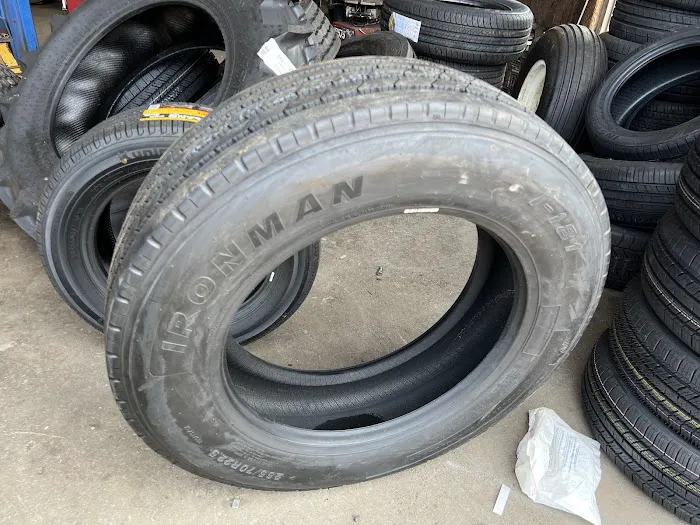 Richardson's and Son Tire and Auto Repair 3
