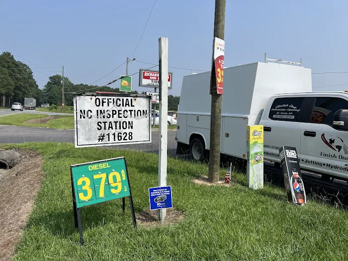 Richardson's and Son Tire and Auto Repair 9